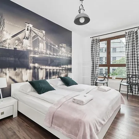 Odra Tower By Renters * ורוצלב